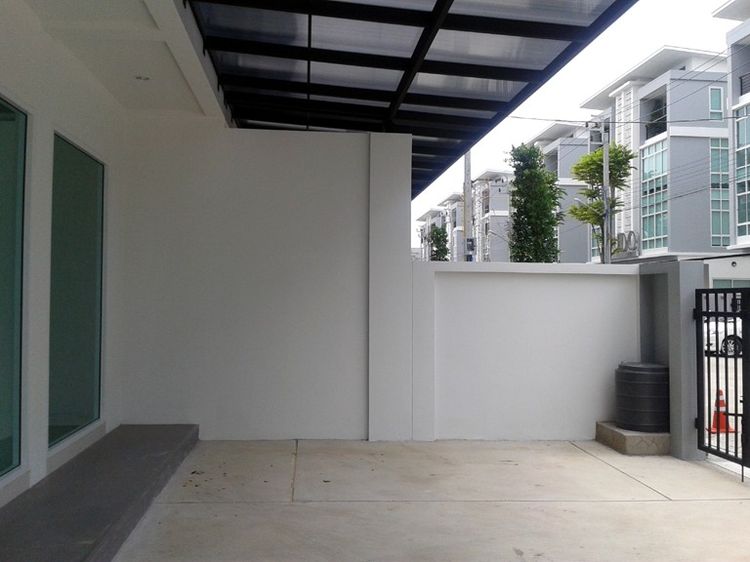 ตึกสำนักงานโฮมออฟฟิตให้เช่าทำเลนวลจันทร์ รูปที่ 2