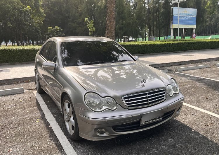รถ Mercedes-Benz C-Class C180 Kompressor สี บรอนซ์เงิน