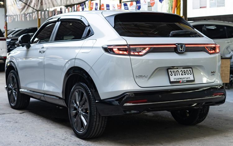Honda HR-V 2022 1.5 e:HEV RS Utility-car ไฮบริด ไม่ติดแก๊ส เกียร์อัตโนมัติ ขาว รูปที่ 3