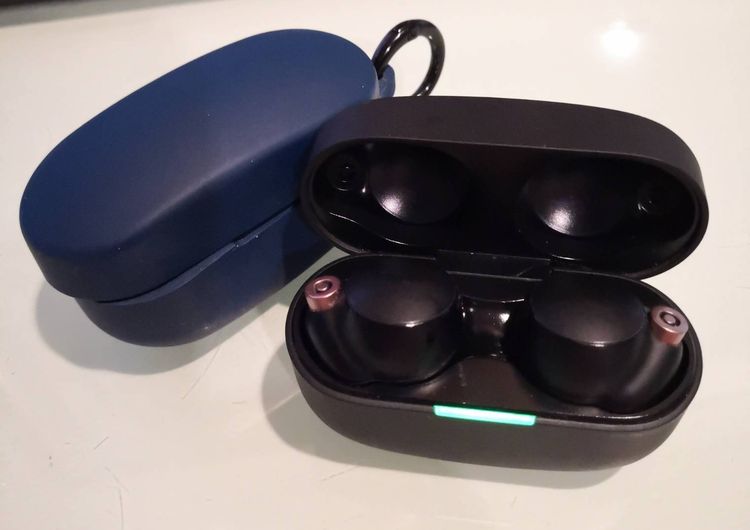 Sony WF-1000XM4 หูฟังแบบไร้สาย ตัดเสียงรบกวน มือสอง สภาพดี สวย แบตดี พร้อมเคส Silicone รูปที่ 2