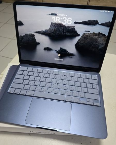 Apple อื่นๆ แมค โอเอส 8 กิกะไบต์ อื่นๆ ใช่ macbook neo 8/256
