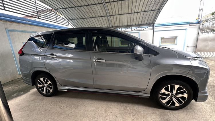Mitsubishi Xpander 2019 1.5 GT Sedan เบนซิน ไม่ติดแก๊ส เกียร์อัตโนมัติ เทา รูปที่ 3