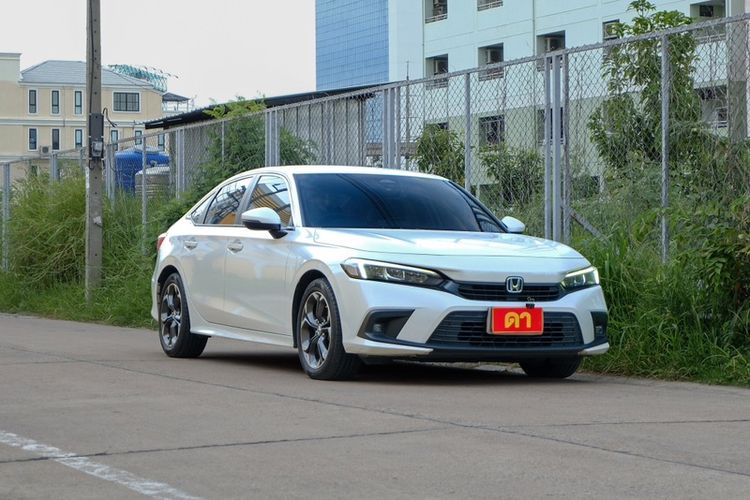 Honda Civic 2023 2.0 eHEV EL+ Sedan เบนซิน ไม่ติดแก๊ส เกียร์อัตโนมัติ ขาว