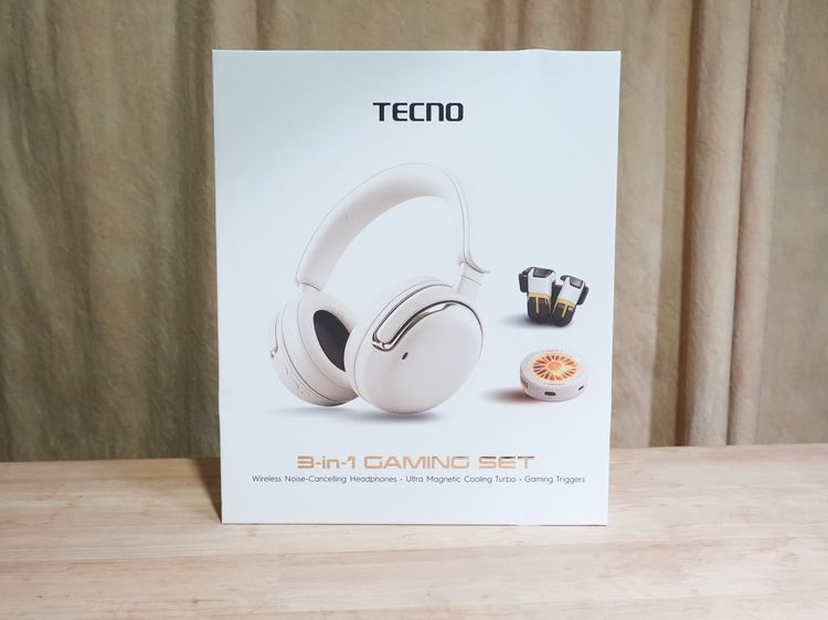 TECNO 3-in-1 Gaming Set ชุดหูฟัง พัดลมมือถือ และปุ่ม Trigger มือหนึ่ง