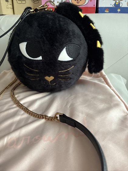 พีวีซี หญิง ปล่อย LYN AROUND Kitty Ballie สีดำ ราคาป้าย 3,290 ขาย 1,690 บาท