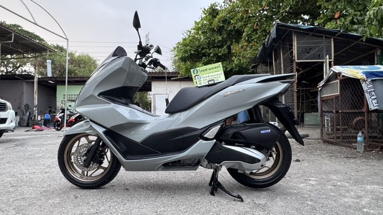 HONDA PCX160ABSเลขทะเบียนซื้อมาสภาพรถนางฟ้าเครื่องดีมากสีสวยมากต้องมาดูของจริงมีสถานที่ให้ทดลองขับขี่ก่อนซื้อ รูปที่ 4