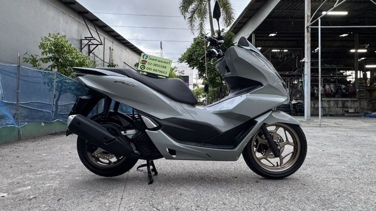 HONDA PCX160ABSเลขทะเบียนซื้อมาสภาพรถนางฟ้าเครื่องดีมากสีสวยมากต้องมาดูของจริงมีสถานที่ให้ทดลองขับขี่ก่อนซื้อ รูปที่ 3