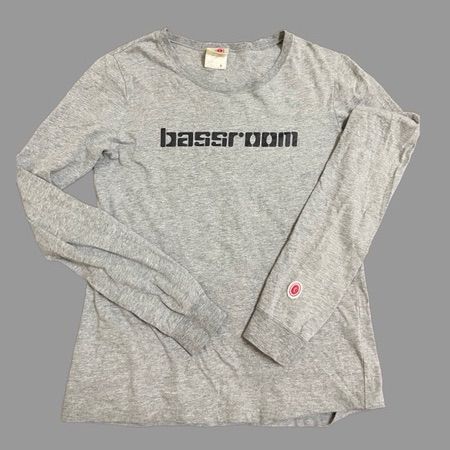 เสื้อ bassroom