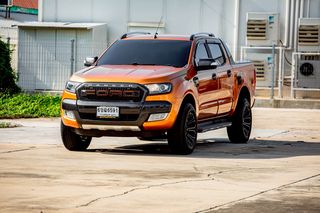 Ford Ranger 2.2 Wildtrak  Hi-Lander Double Cab  เกียร์ AT ปี2017 สีส้ม 6ขฒ6591