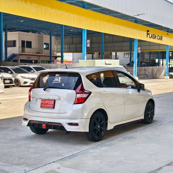 Nissan Note 2022 1.2 VL Sedan เบนซิน ไม่ติดแก๊ส เกียร์อัตโนมัติ ขาว รูปที่ 4
