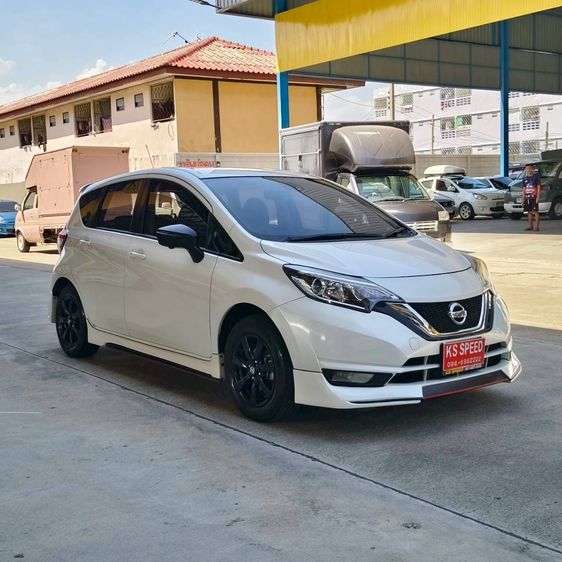 Nissan Note 2022 1.2 VL Sedan เบนซิน ไม่ติดแก๊ส เกียร์อัตโนมัติ ขาว รูปที่ 3