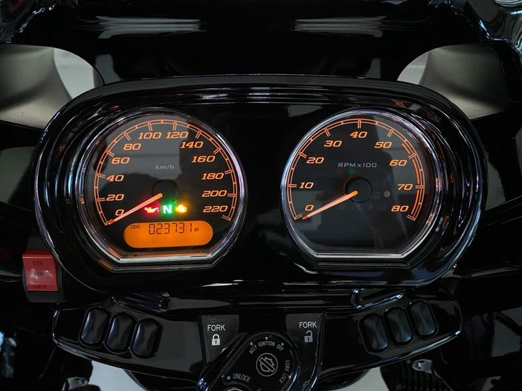 Harley-Davidson Road Glide 114ci รูปที่ 18