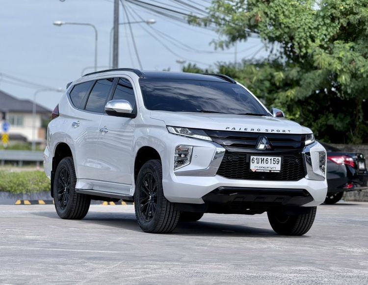 รถ Mitsubishi Pajero Sport 2.4  GT Premium Elite Edition  2WD สี ขาว