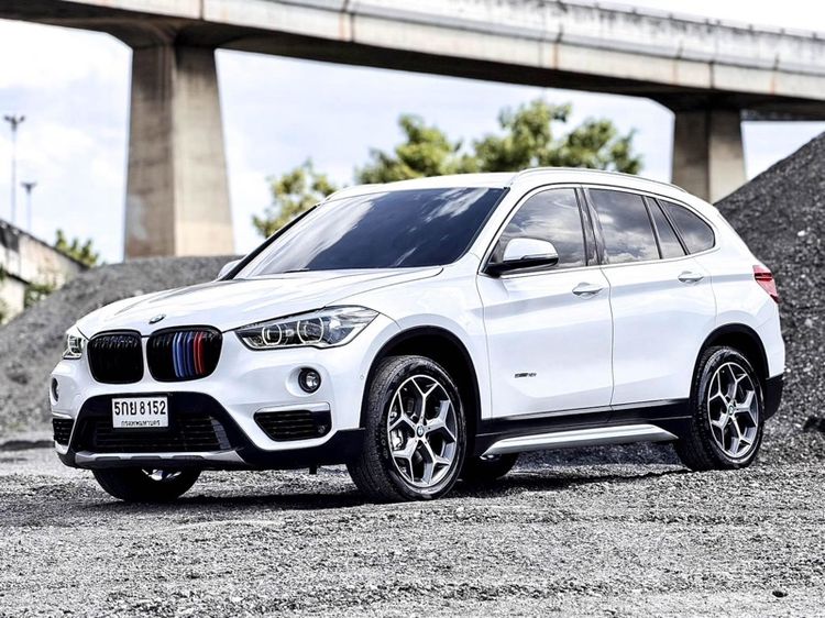 BMW X1 2016 2.0 sDrive18i Van เบนซิน ไม่ติดแก๊ส เกียร์อัตโนมัติ ขาว รูปที่ 3