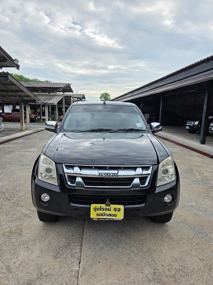 Isuzu D-MAX 2011 2.5 Rodeo LS Super Titanium 4WD Pickup ดีเซล ไม่ติดแก๊ส เกียร์ธรรมดา ดำ รูปที่ 3