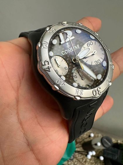 นาฬิกาCORUM BUBBLE มือ2 สภาพสวยงามจัดๆ ของแท้100% รูปที่ 4