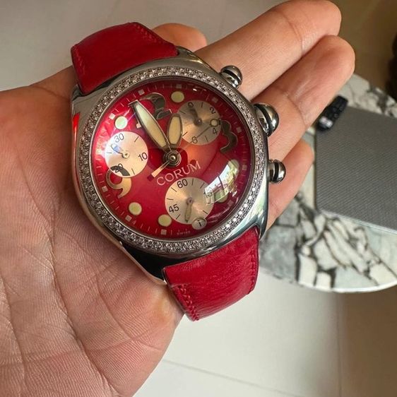 นาฬิกาCORUM BUBBLE หน้ากรอบเพชรแท้ มือ2 สภาพสวยงามจัดๆ ของแท้100%