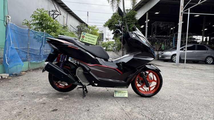 HONDA PCX160ABS สภาพรถนางฟ้ามีของแต่งเครื่องเดิมๆ สีเดิมๆ เครื่องดีมาก สีสวยมาก ต้องมาดูของจริง มีสถานที่ให้ทดลองขับขี่ก่อนซื้อ รูปที่ 2