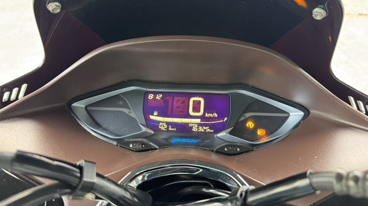 HONDA PCX160ABS สภาพรถนางฟ้ามีของแต่งเครื่องเดิมๆ สีเดิมๆ เครื่องดีมาก สีสวยมาก ต้องมาดูของจริง มีสถานที่ให้ทดลองขับขี่ก่อนซื้อ รูปที่ 5