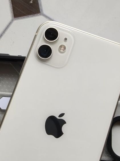 ขาย iPhone 11 64 GB