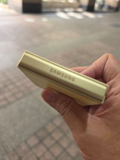 ขายแลกเทริน์​ Galaxy​ Z​ ​Flip6​ตัวเครื่องสภาพสวย​ตำหนิหน้าจอแตกกระพริบ​ตามรูปภาพ​ใช้งานได้ปกติ​ไว้เป็นเครื่องสำรอง​สวยๆครับ​🥰​ รูปที่ 11