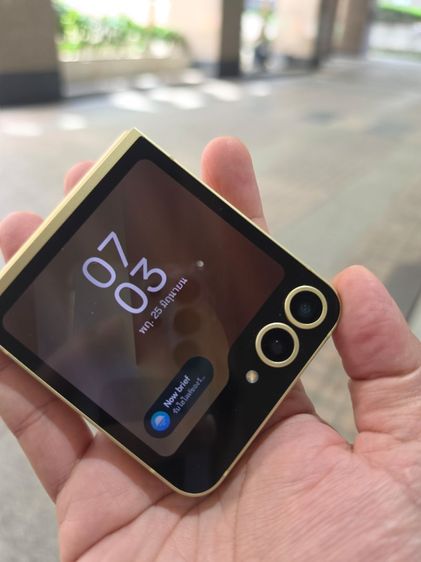 ขายแลกเทริน์​ Galaxy​ Z​ ​Flip6​ตัวเครื่องสภาพสวย​ตำหนิหน้าจอแตกกระพริบ​ตามรูปภาพ​ใช้งานได้ปกติ​ไว้เป็นเครื่องสำรอง​สวยๆครับ​🥰​ รูปที่ 4