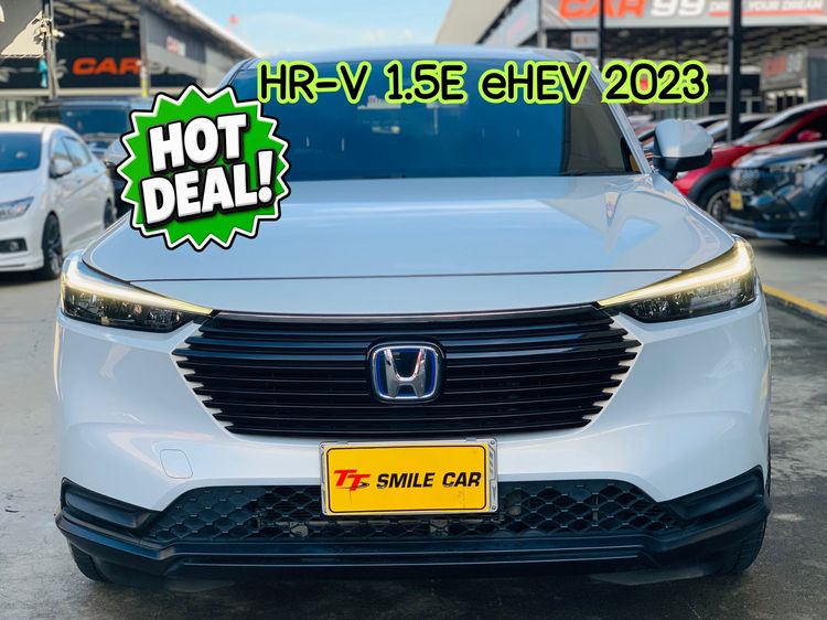 รถ Honda HR-V 1.5 e:HEV สี ขาว