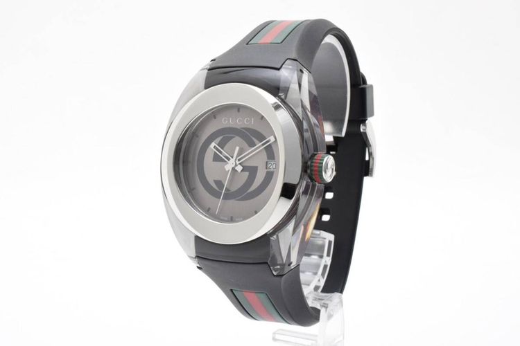 นาฬิกาข้มือ Gucci Sync 137.1