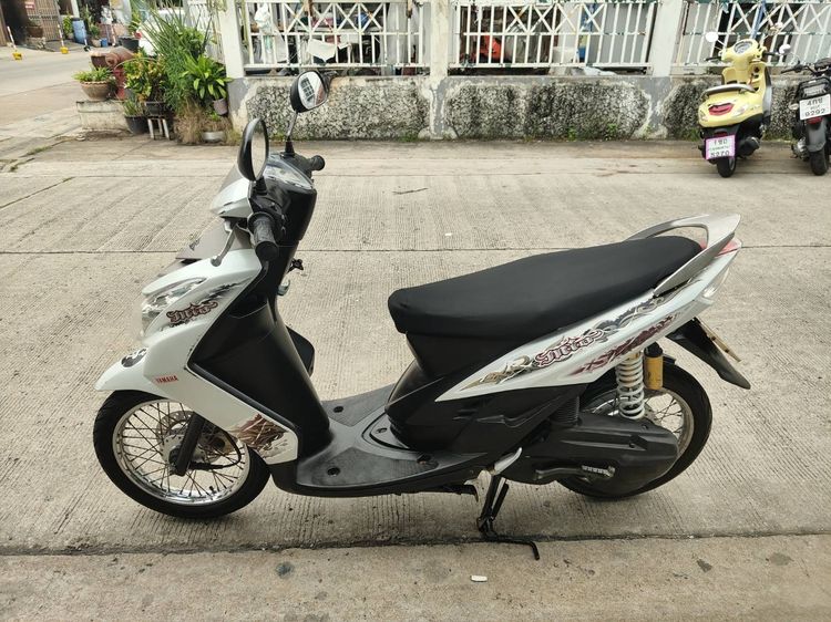🛵ยังไงก็ขาย Mio ปี 50 เครื่องดี สีสวย สตาร์ทมือ เล่มชุดโอนครบ+เปลี่ยนถ่ายน้ำมันเครื่องฟรี ส่งฟรี 30 กม. รูปที่ 2