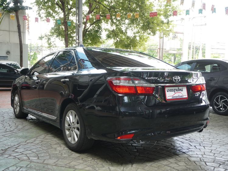 Toyota Camry 2015 2.0 G Sedan เบนซิน ไม่ติดแก๊ส เกียร์อัตโนมัติ ดำ รูปที่ 4