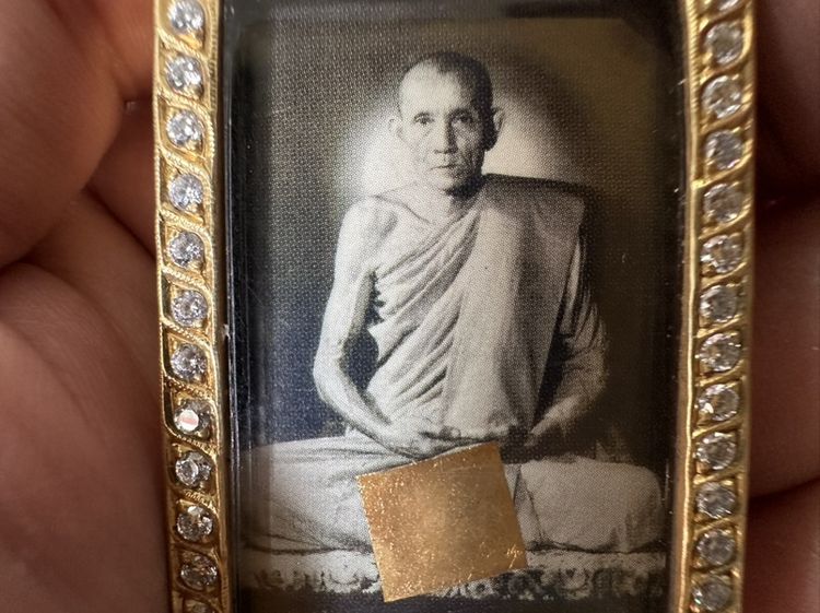 รูปถ่ายหลวงพ่อกวย ปี 58 รูปที่ 5