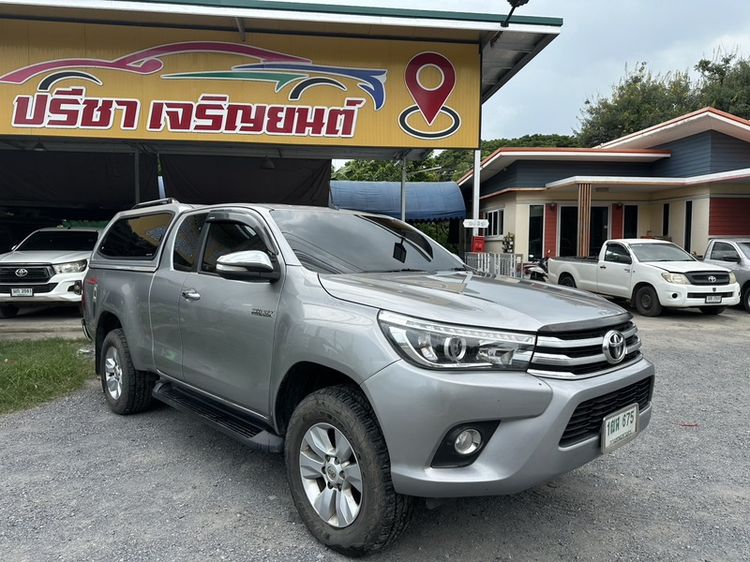 รถ Toyota Hilux Revo 2.4 E Plus 4WD สี เทา