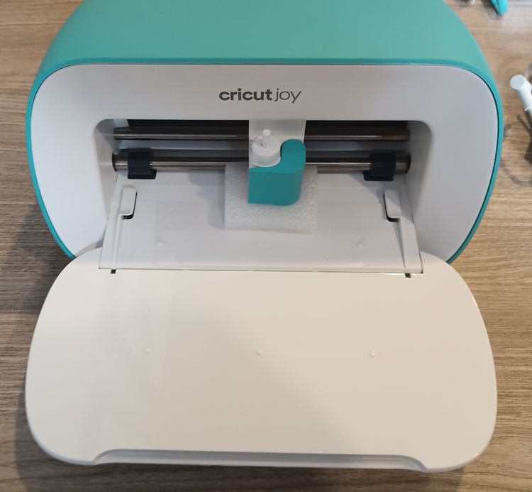 Cricut Joy (สีมิ้นท์) แกะเเล้วเเต่ยังไม่เคยใช้ รูปที่ 2