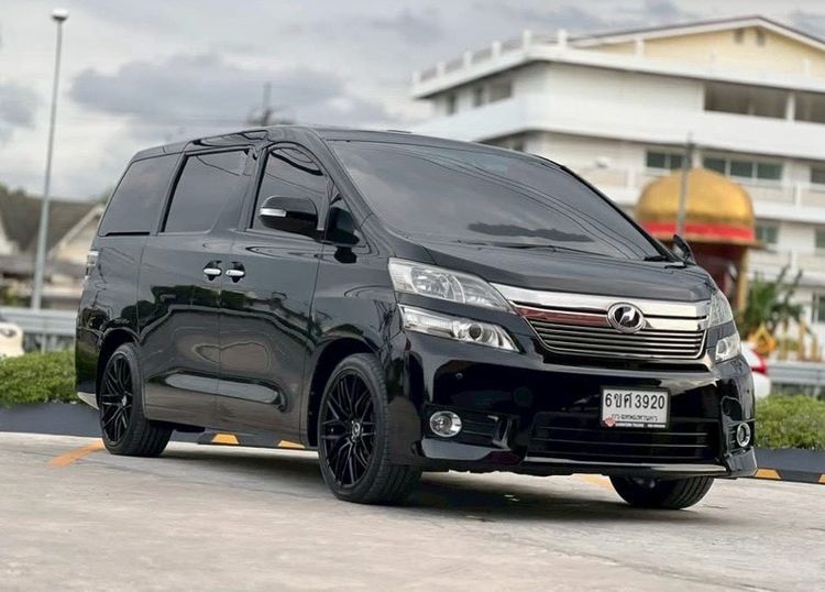 รถ Toyota Vellfire 2.4 V สี ดำ
