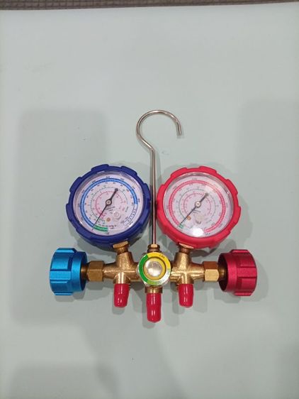 อุปกรณ์เครื่องมือช่าง เกจ์วัดน้ำยาแอร์ (Manifold Gauge) DSZH พร้อมสายชาร์จ 3 เส้น สภาพ 95% ของใหม่เก็บสต๊อก ขาย 450 บาท รวมส่ง
