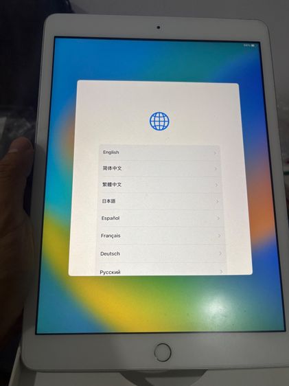 iPad (7th Generation) พร้อม Apple pencils ฝาปิดหายและไม่มีที่เสียบชาร์ท และสาย HDMI
