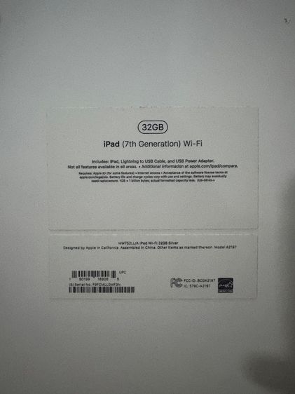 iPad (7th Generation) พร้อม Apple pencils ฝาปิดหายและไม่มีที่เสียบชาร์ท และสาย HDMI รูปที่ 3