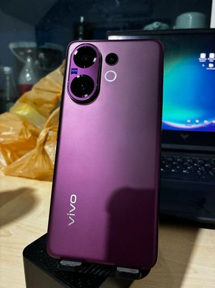 vivo v60 สวยไม่มีคำหนิ  ถ่ายรูปชัด  มีเคส หลายอัน  มีประกันเครื่อง ยู  ฟิลม์ ติดที่ศูยน์ ได้  ทั้งปี  ฟิลม์ พึ่งติดมาใหม่  สวย รูปที่ 7
