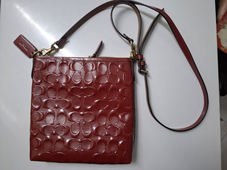 กระเป๋าสะพาย coach หนังแก้ว