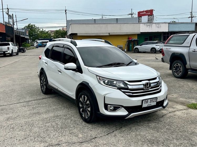 รถ Honda BR-V 1.5 SV สี ขาว