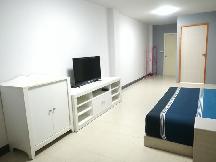 ตกแต่งครบ ห้องเช่า Room 39 แต่งสวย ห้องกว้าง เครื่องใช้ไฟฟ้าจัดเต็ม  ตลาดไทยสมบูรณ์ 3 คลองสาม ปทุมธานี