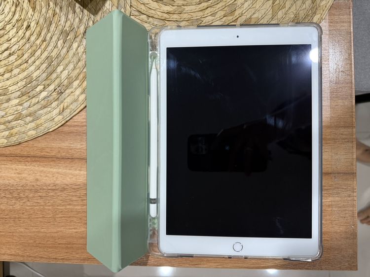 Apple Ipad gen 7 128 gb สีเงิน wifi
