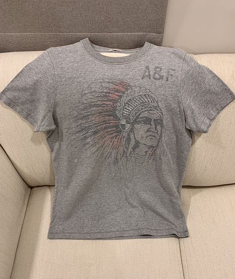 เสื้อยืด Abercrombie