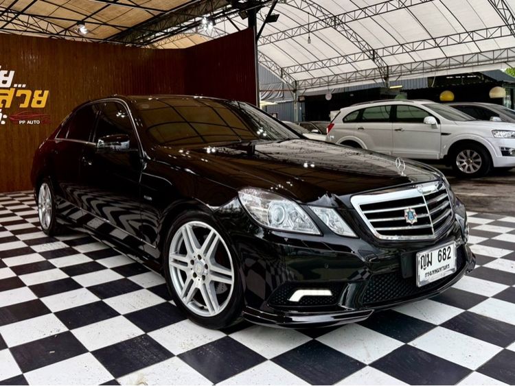 รถ Mercedes-Benz E-Class E200 CGI สี ดำ