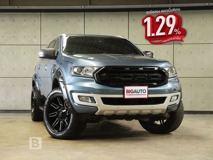 รถ Ford Everest 2.0 Bi-Turbo Titanium+ 4WD สี ฟ้า
