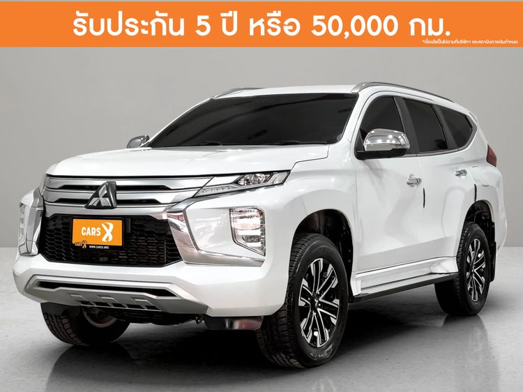 รถ Mitsubishi Pajero Sport 2.4 GT Plus สี ขาว