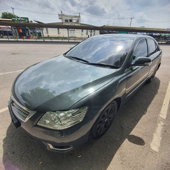 รถ Toyota Camry 2.0 E สี เทา