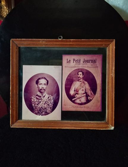 พระบรมฉายาลักษณ์เสด็จพ่อ ร.5เก่าโบราณในกรอบไม้ปิดกระจกประกบสภาพสุดเยี่ยม