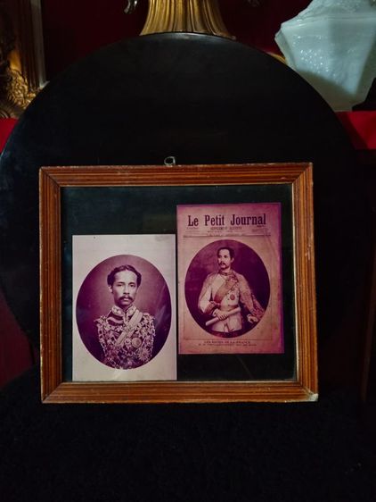 พระบรมฉายาลักษณ์เสด็จพ่อ ร.5เก่าโบราณในกรอบไม้ปิดกระจกประกบสภาพสุดเยี่ยม รูปที่ 10