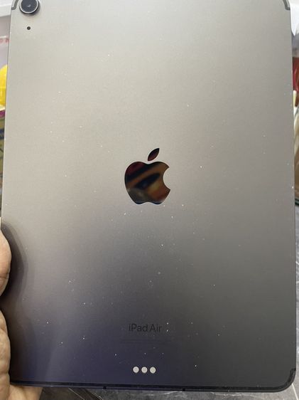 ขาย iPad air5 64g cellular. สุขภาพแบต79 มีแค่เครื่อง ตำหนิ บอดี้มีรอยเคสกัด ใช้งานปกติ ราคา 8900 บาท นัดรับกทม